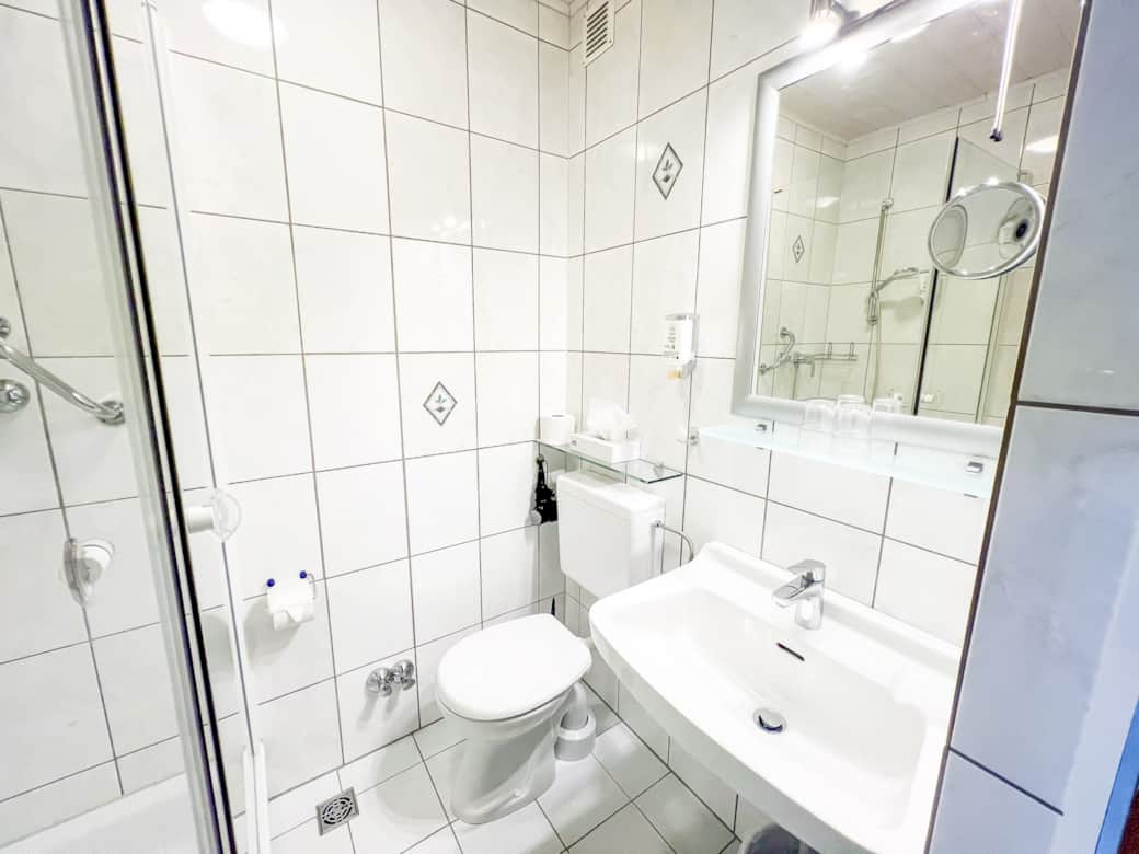 Image picker 6EB65822 BE07 4E2A AF89 599E85B88C71 9818 000003F26C0C1B5A