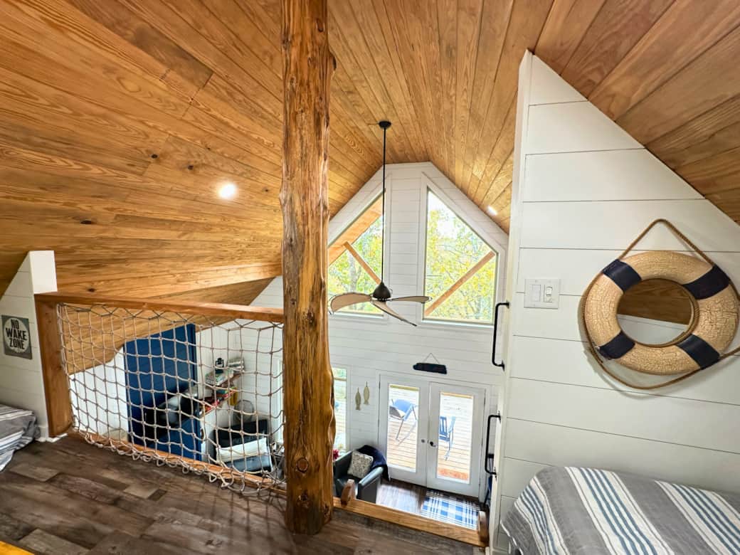 Loft 2