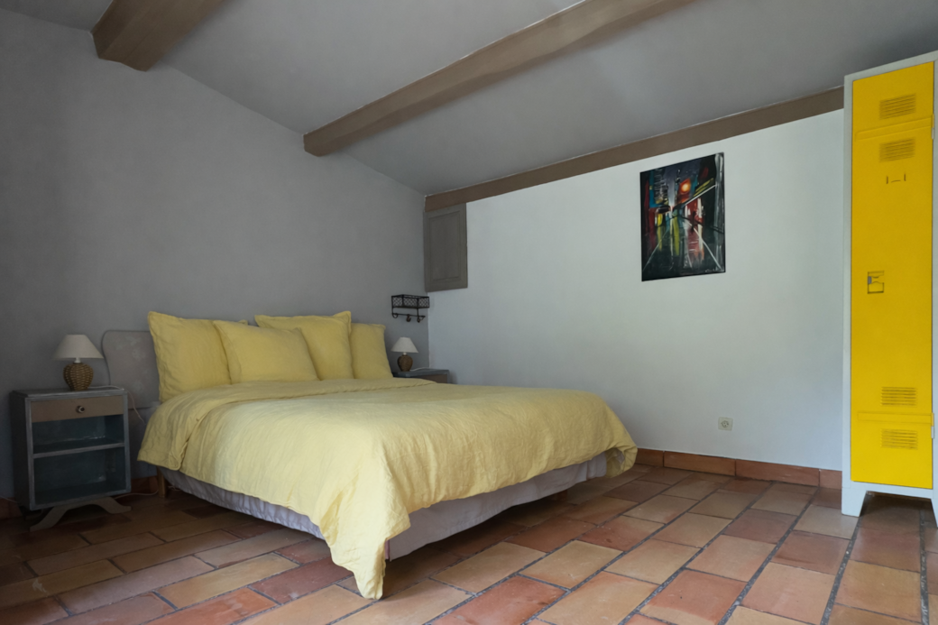 La Poste vue grand lit I