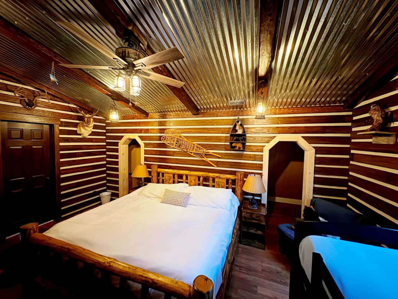 Kodiak Cabin 07