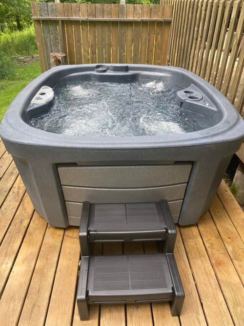 Hot tub
