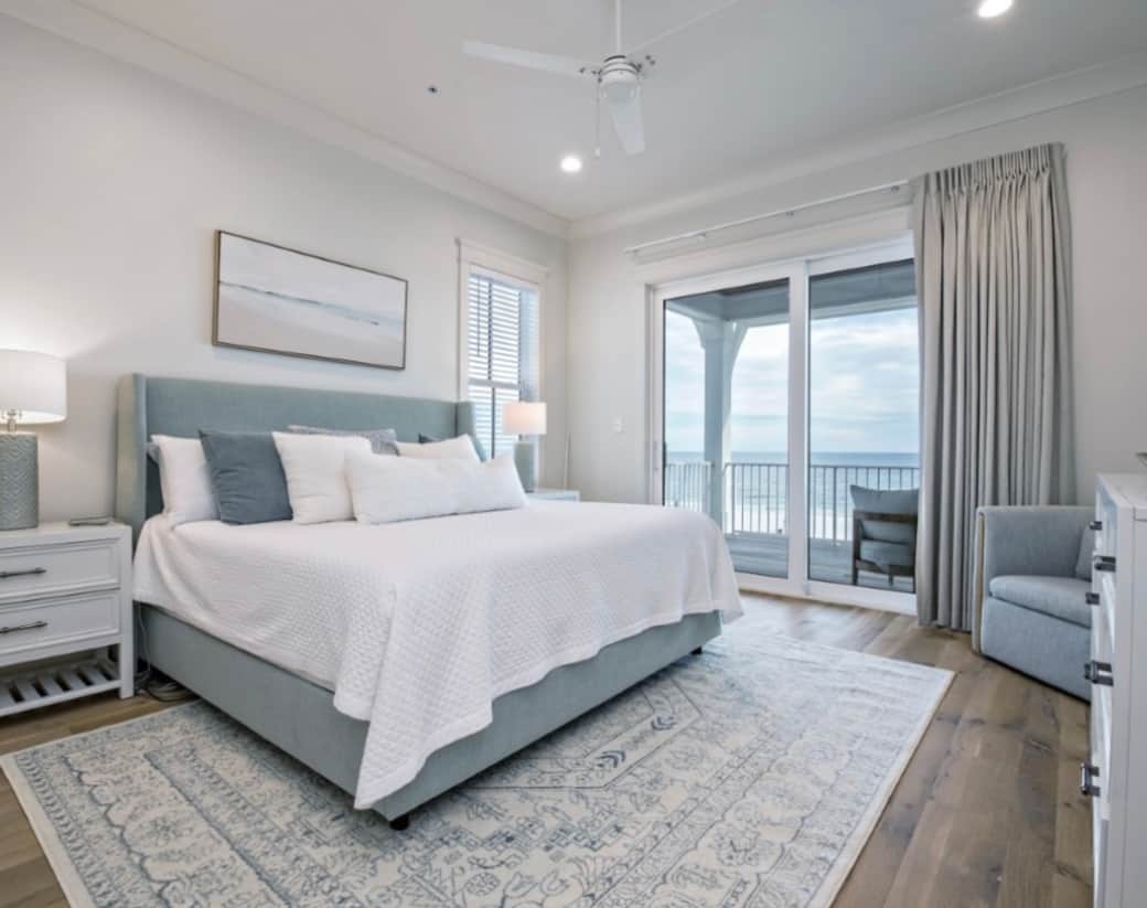 Second Floor Master en-suite