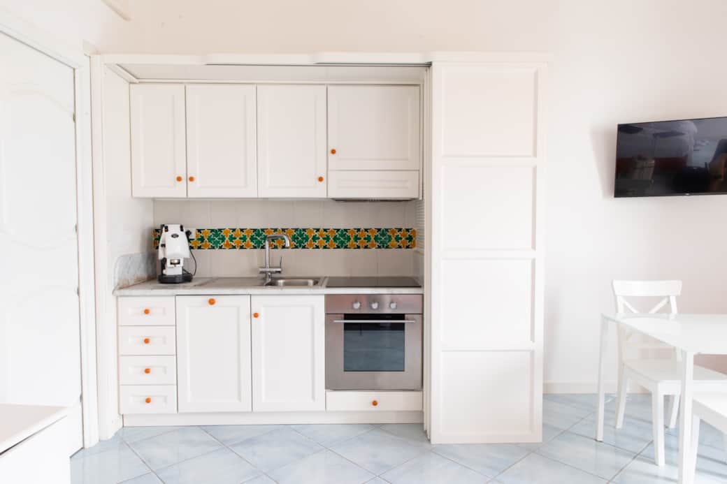 Kitchen/Dining Area