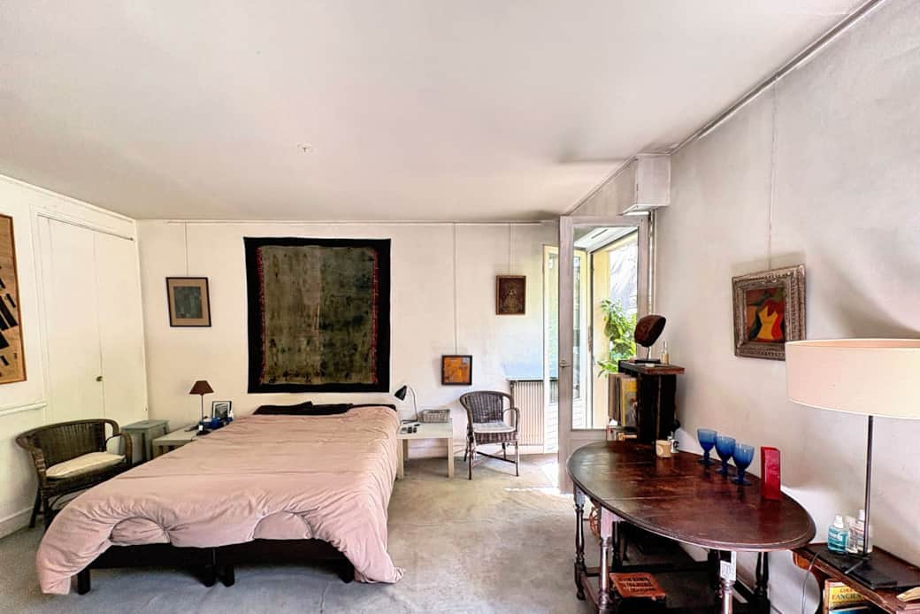 1957d4a3 e19f 4fd4 8933 7a2356b5b650