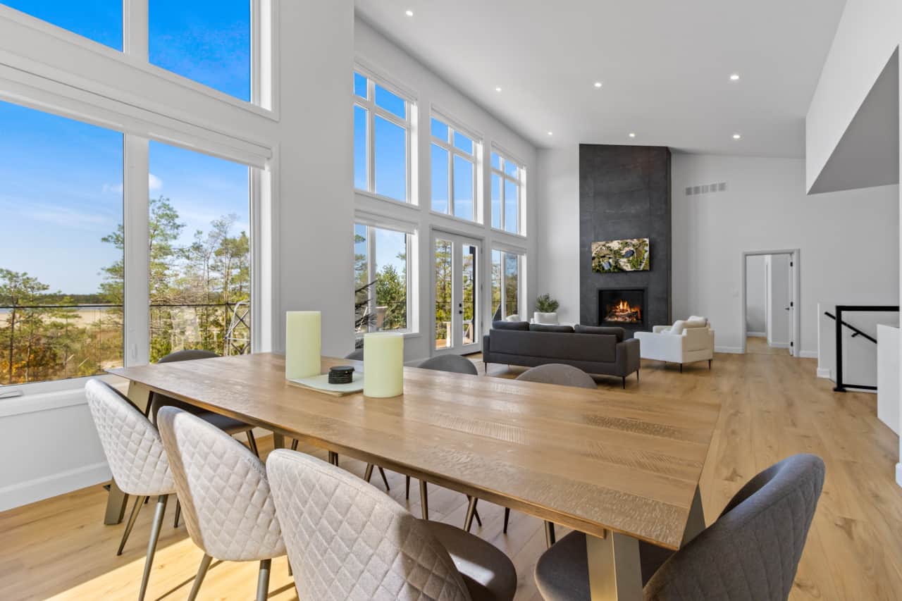 Full Open Concept