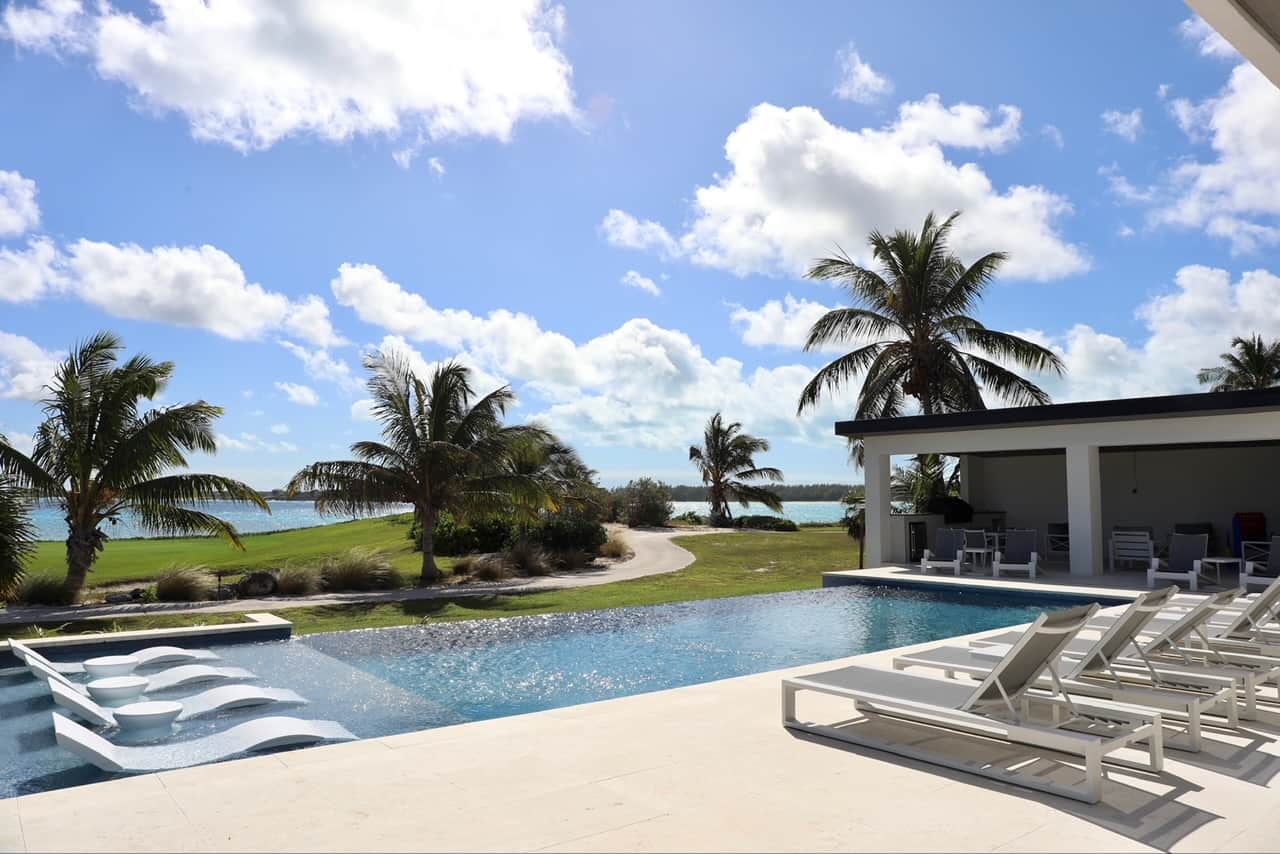 Pooldeck