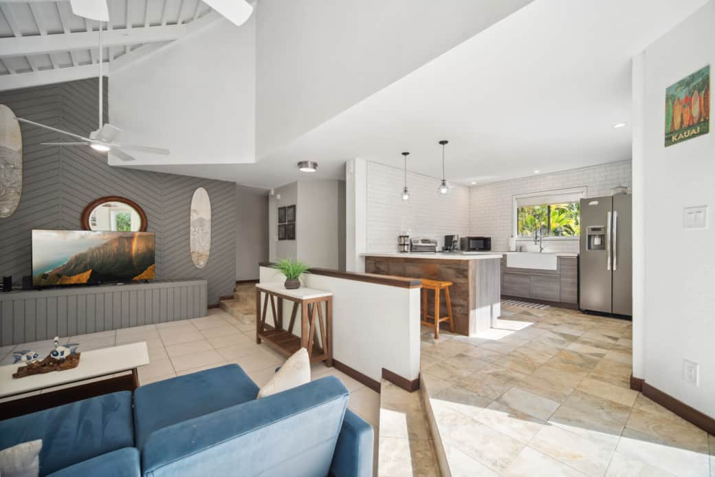 Living Room/Kitchen