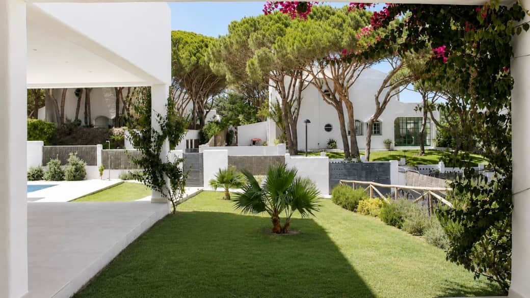 Dinning Porch | Guvalmar Dinning Porch | Guvalmar