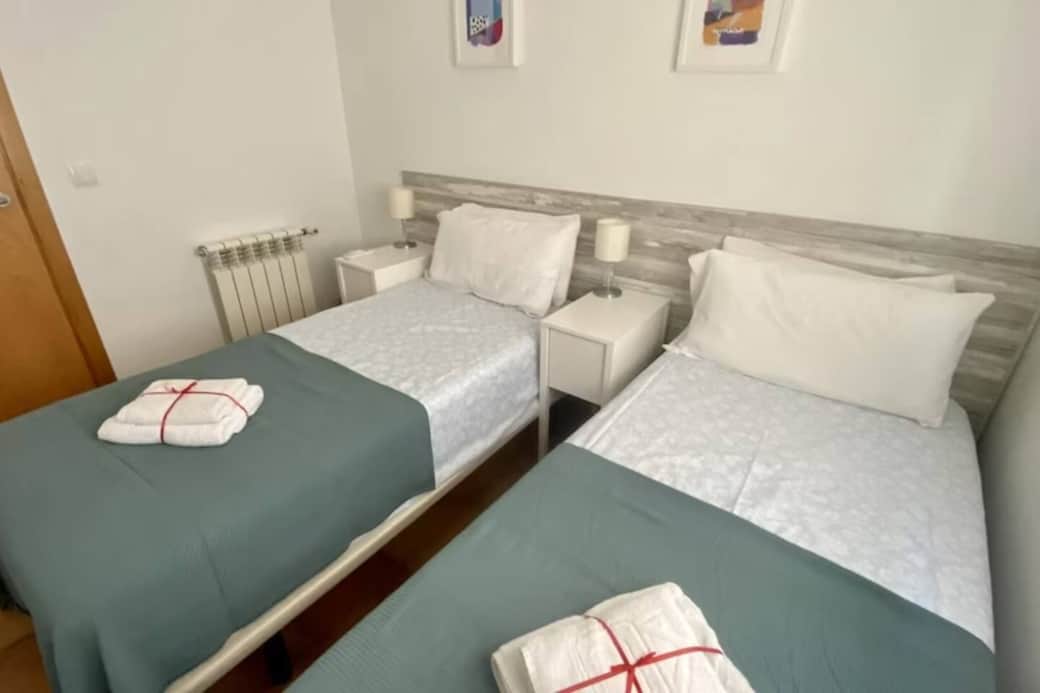 Second bedroom