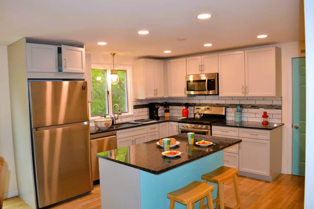 Counter seats 2 for morning coffee Counter seats 2 for morning coffee