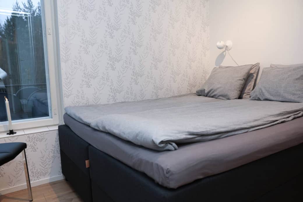 2nd floor bed room master bed option