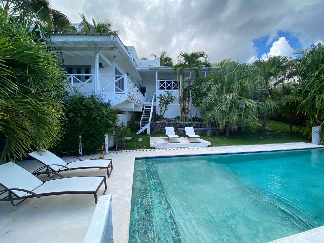 Casa Valentine colonial-style villa with private pool in Loma Bonita, Las Terrenas