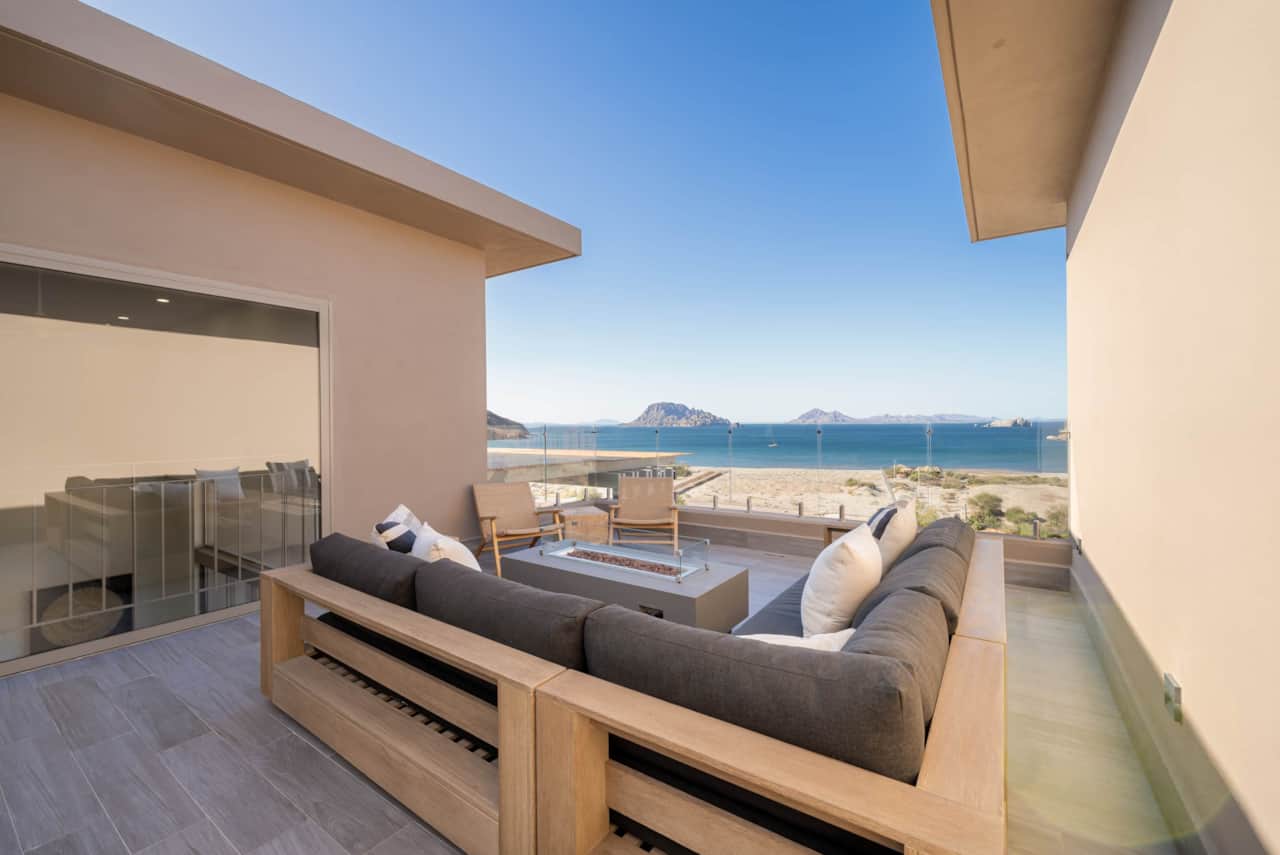 1604 Skylounge Sofa Firepit.jpg