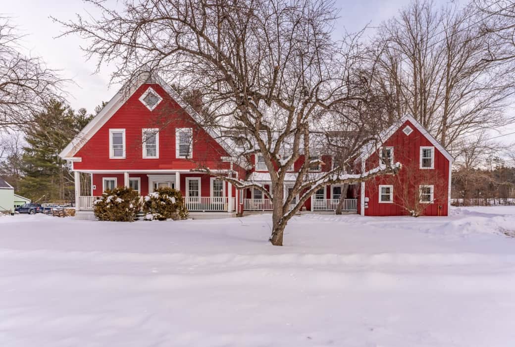 Franconia New Hampshire is an exceptional winter destination with all-weather activities conveniently close by. 