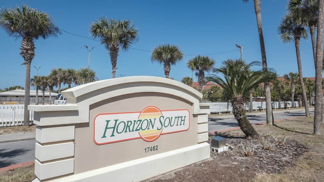 MySaltyHavenHorizonSouthCondoComplex