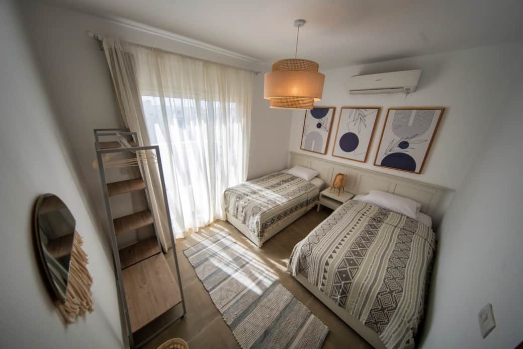 3 bedrooms roof - greek-3