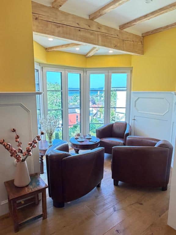 Wohnzimmer Villa Art Guesthouse 4