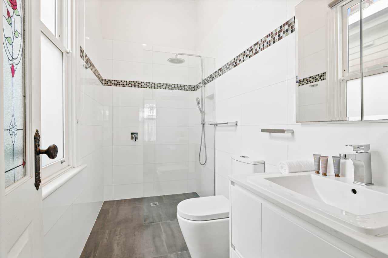 Ensuite