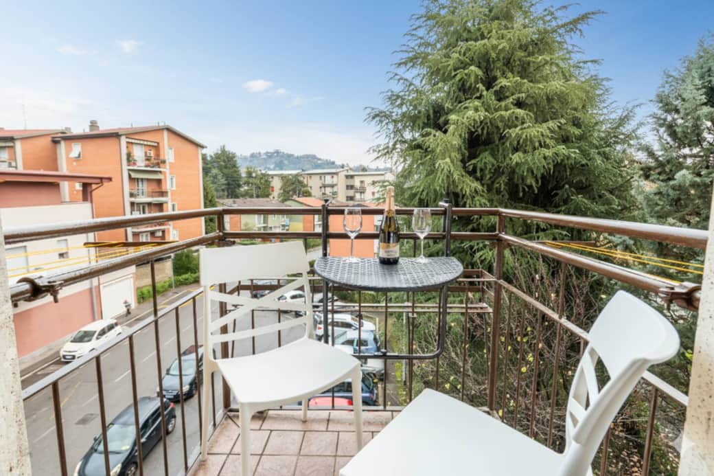 Piccolo balcone con bella vista