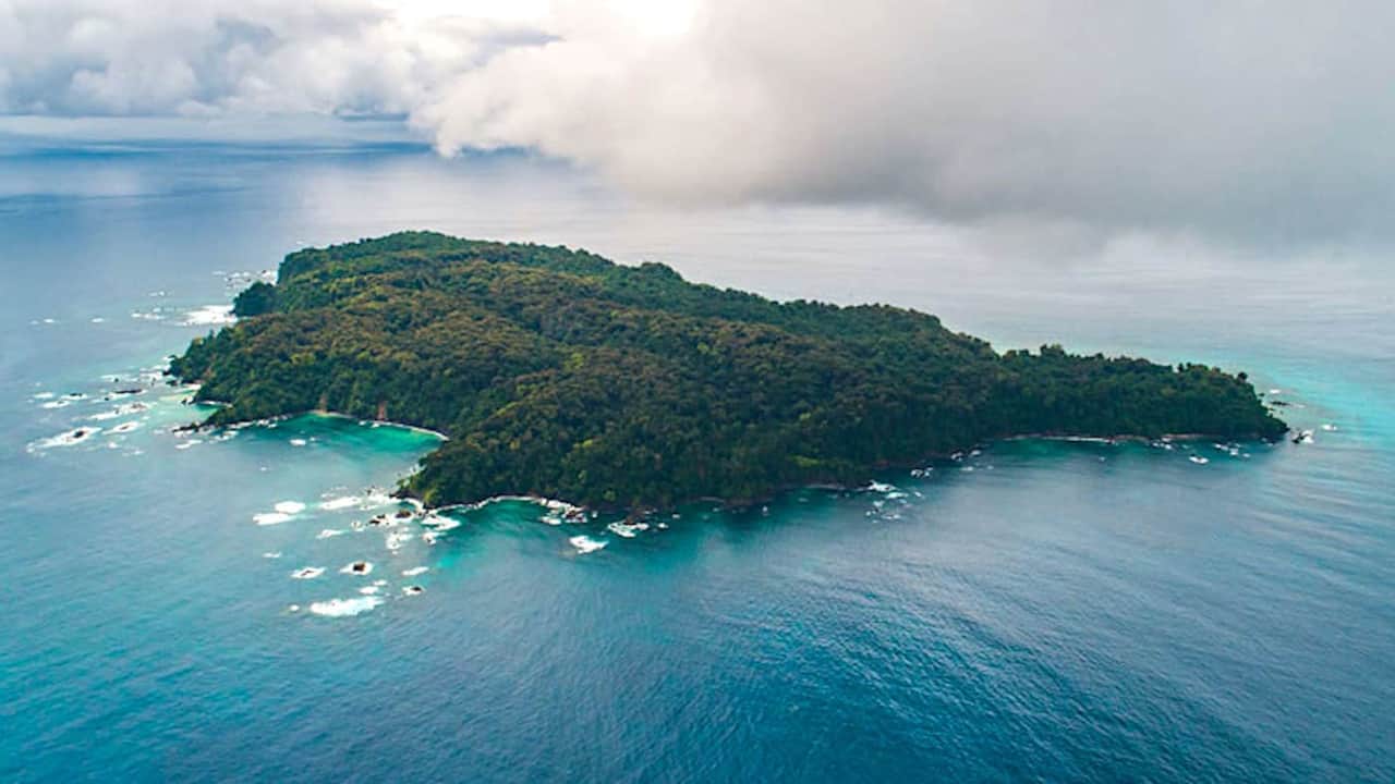 Snorkeling Tour Cano Island