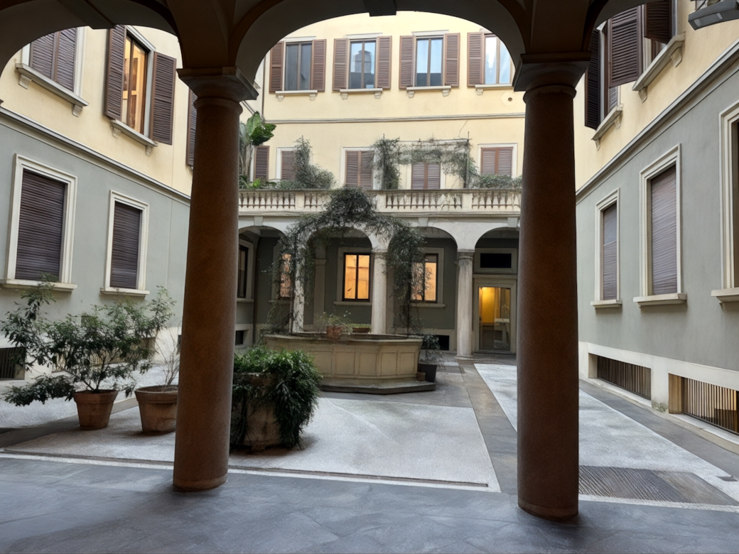 Courtyard_