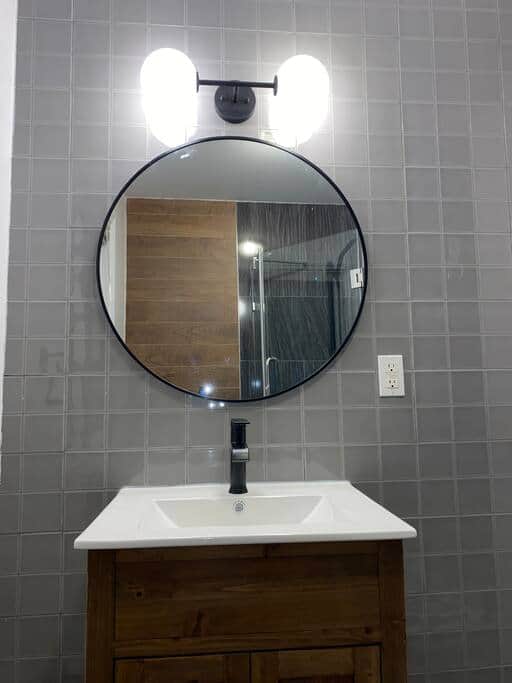 Upstairs Bathroom