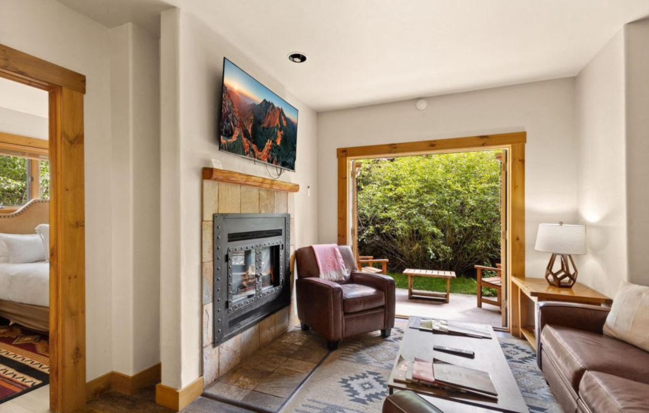 Ski Side Retreat 