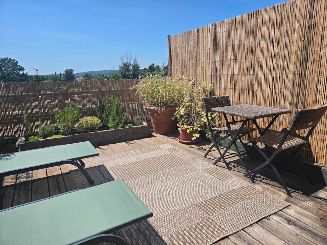 La terrasse du " Studio Vert".