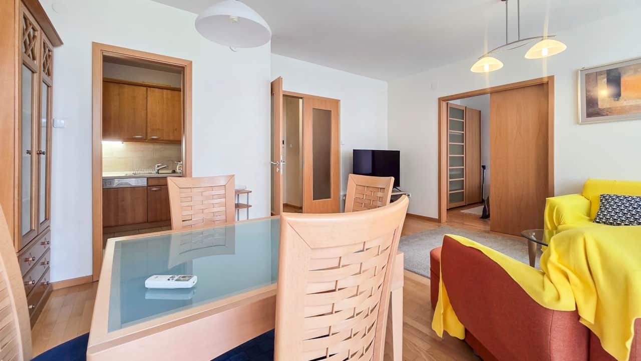 Living room/Kitchen