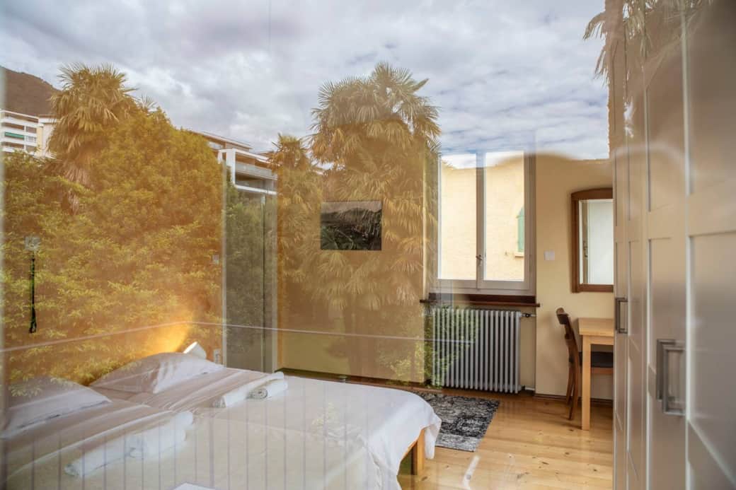 Schlafzimmer 1