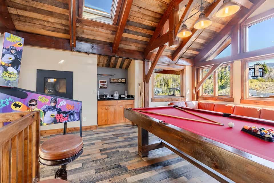Game Room w/ Views