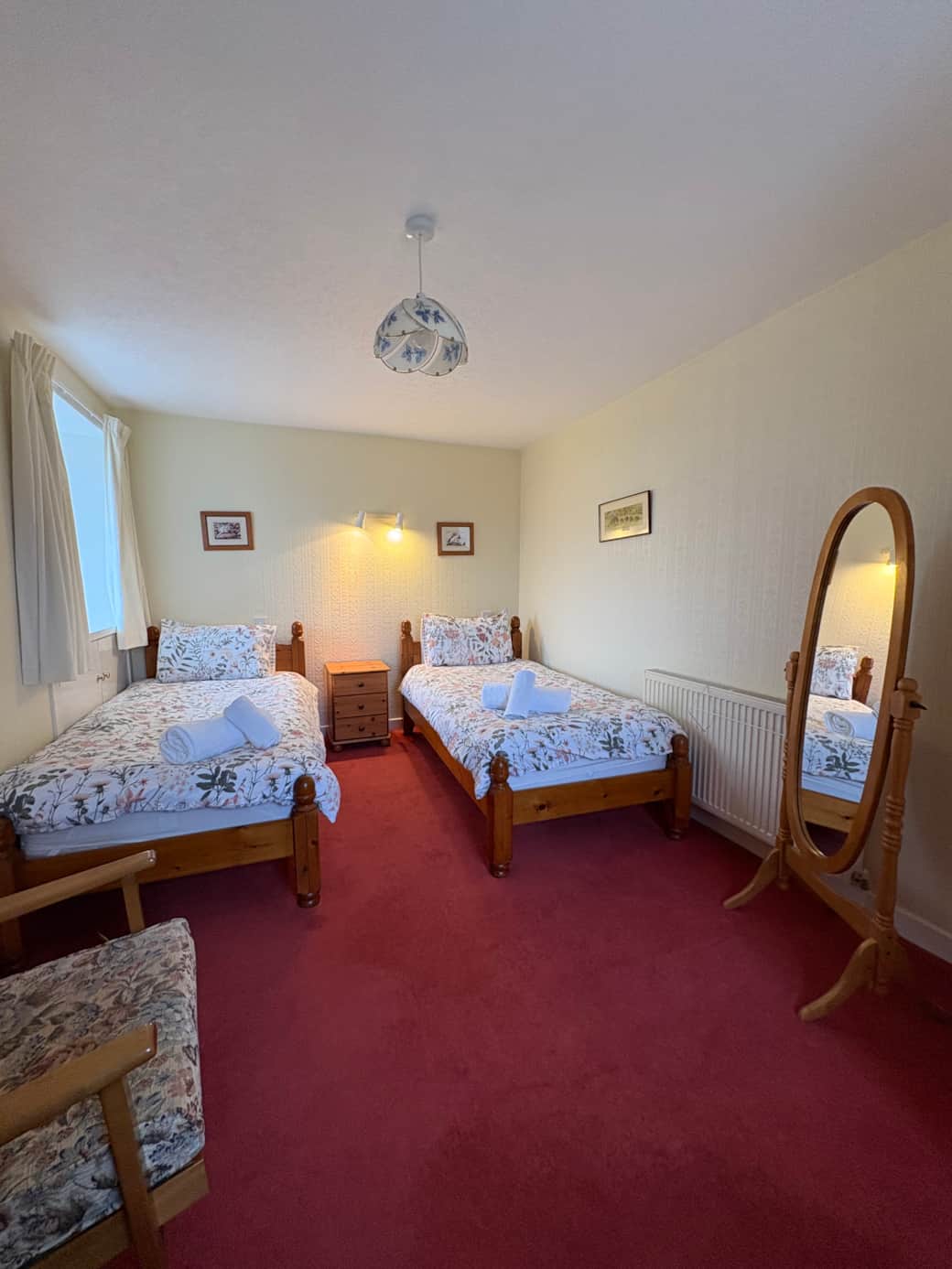 Downstairs Twin bedroom Downstairs Twin bedroom