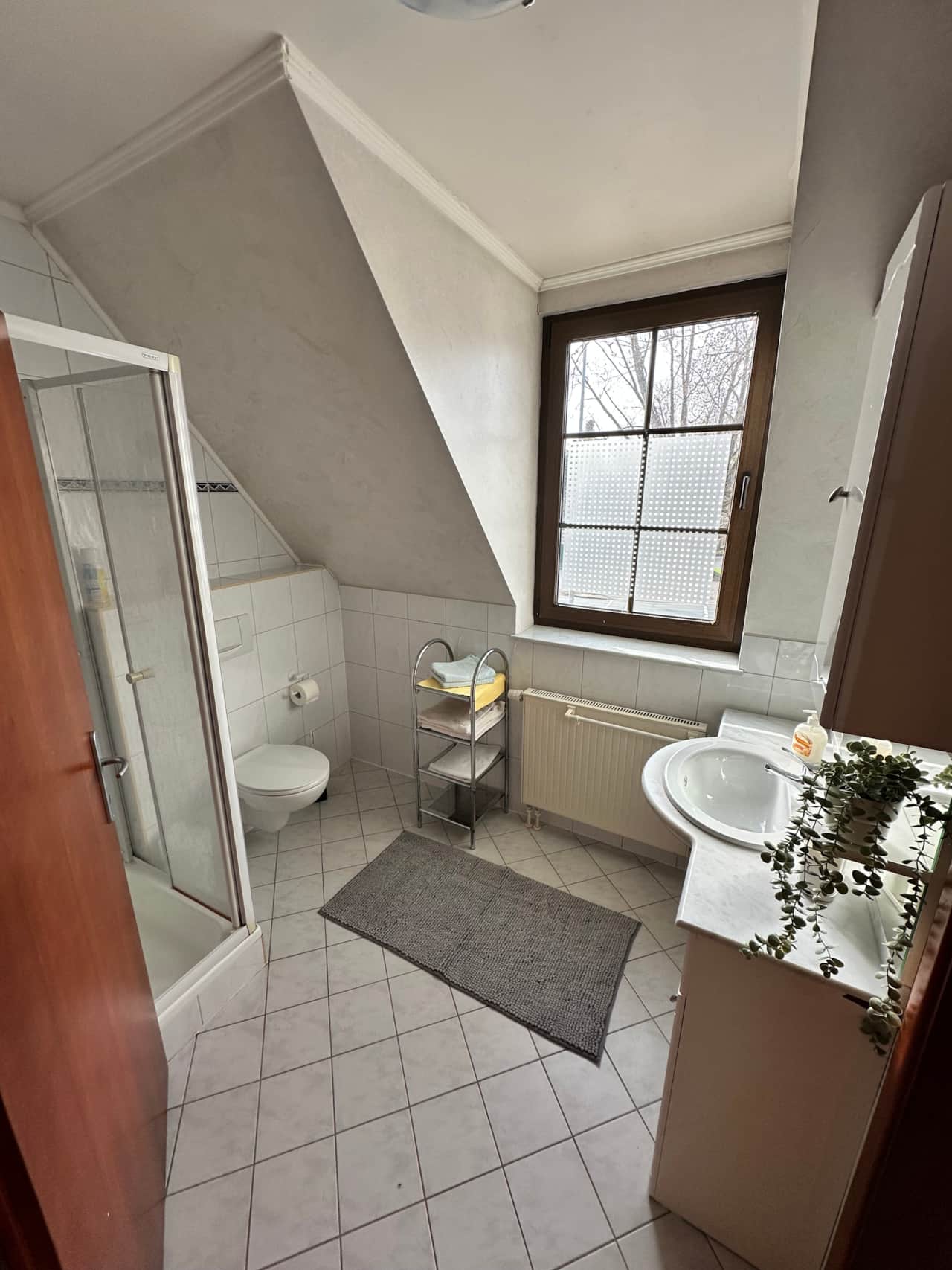 Badezimmer mit Dusche