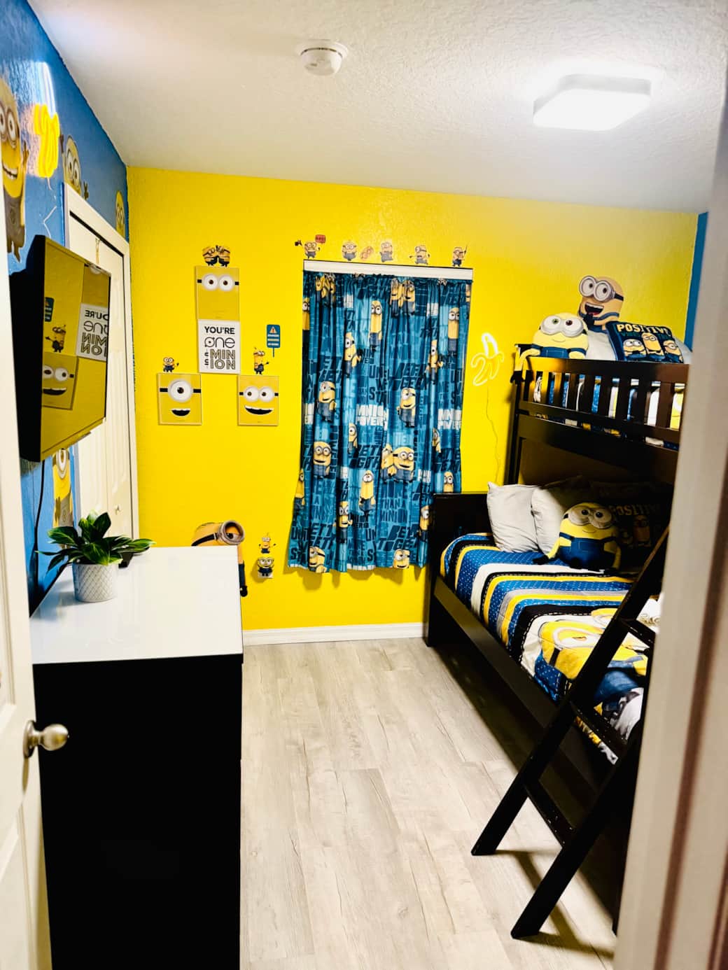 Kid Minion Room bunk beds