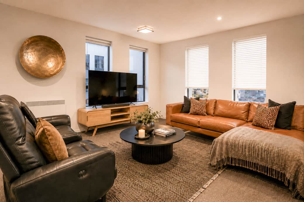 Unwind on the comfortable sofa with plenty of space to spread out Unwind on the comfortable sofa with plenty of space to spread out