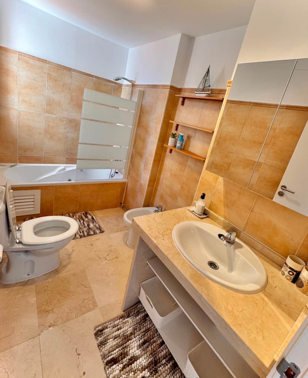 Bathroom 3 