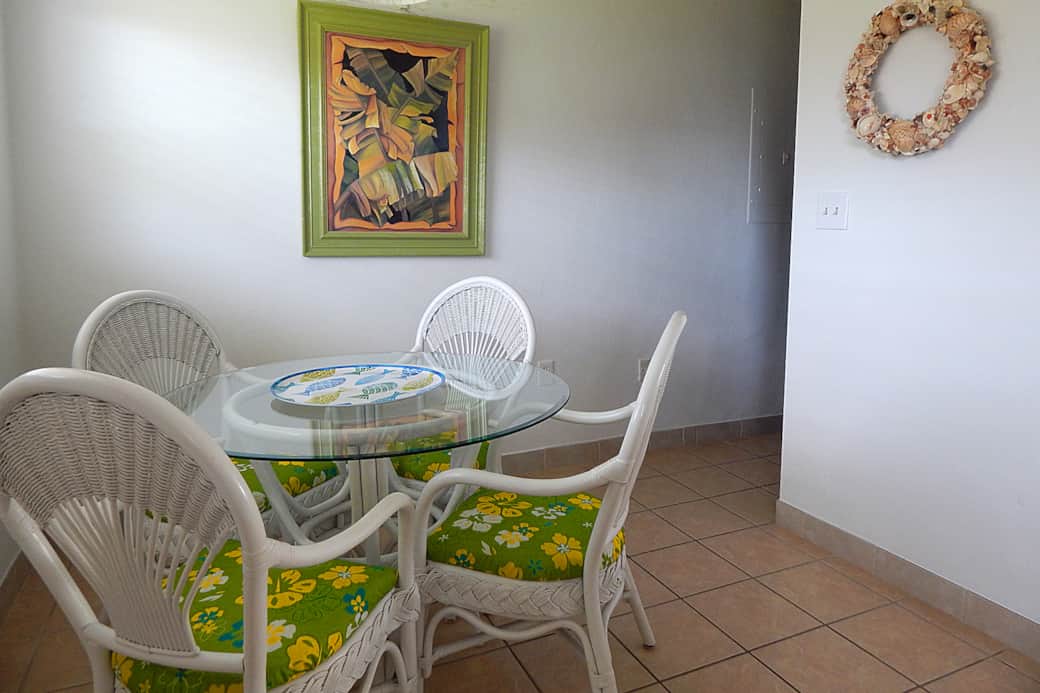 28 - Dining Area