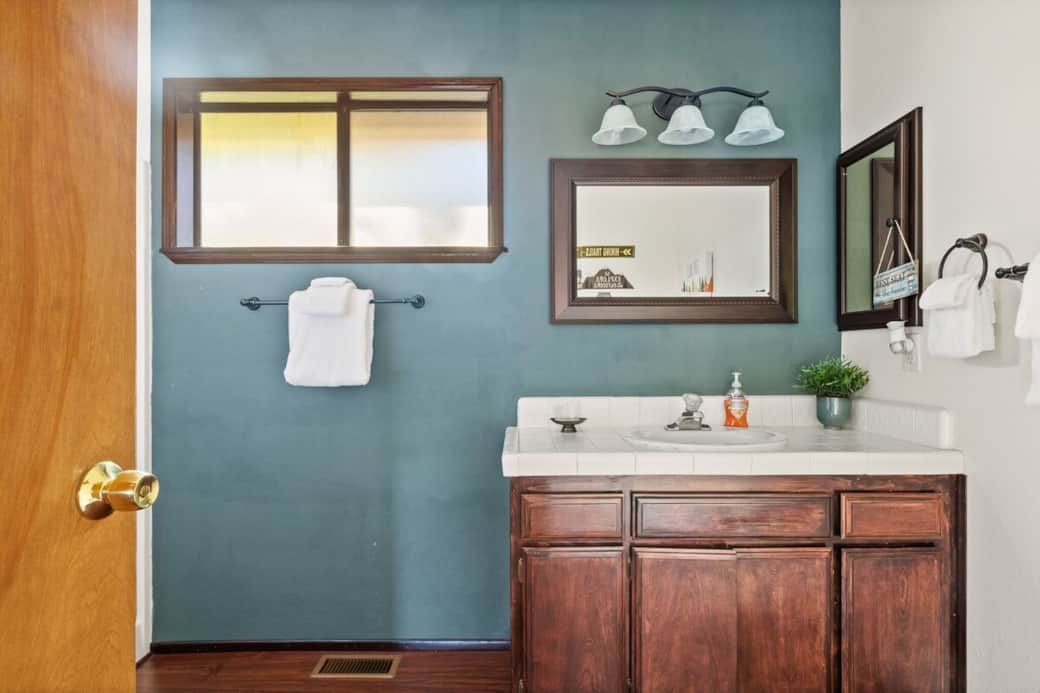 Bathroom 5 Bathroom 5