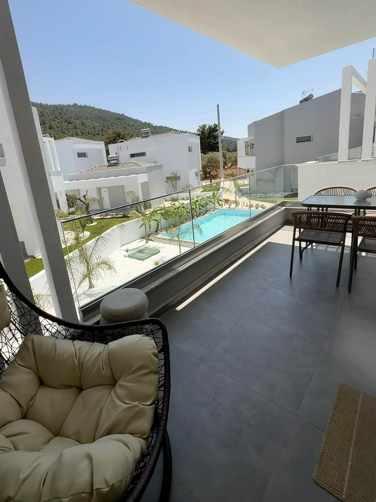 Nafsika Aura D112 Main Balcony 1