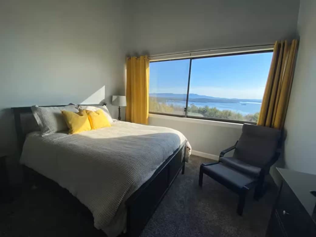 2nd Bedroom 2nd Bedroom