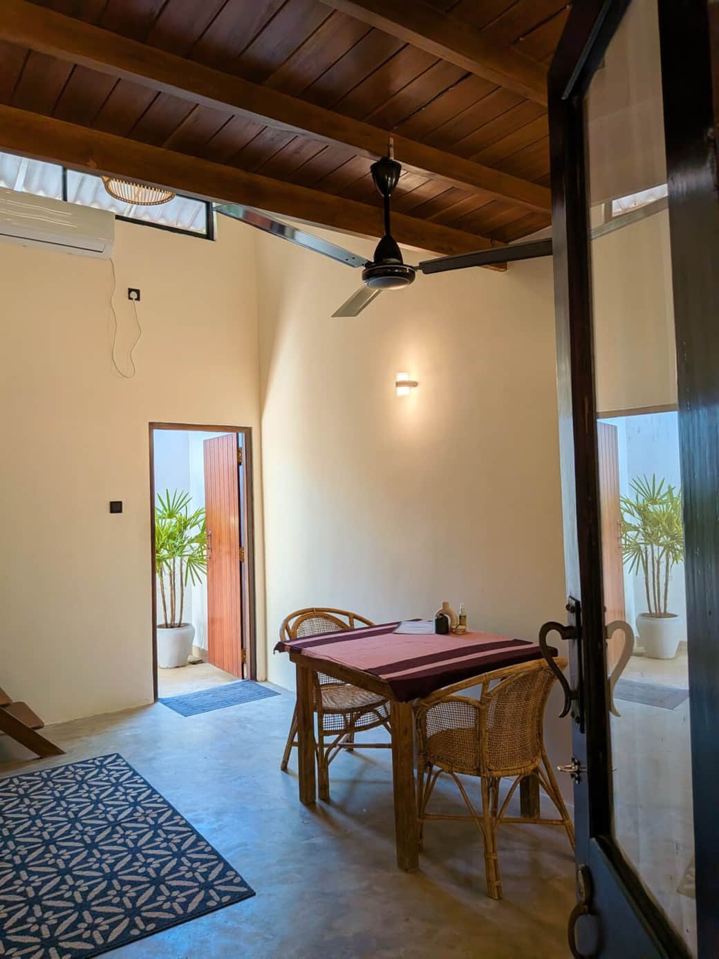 King Room downstairs