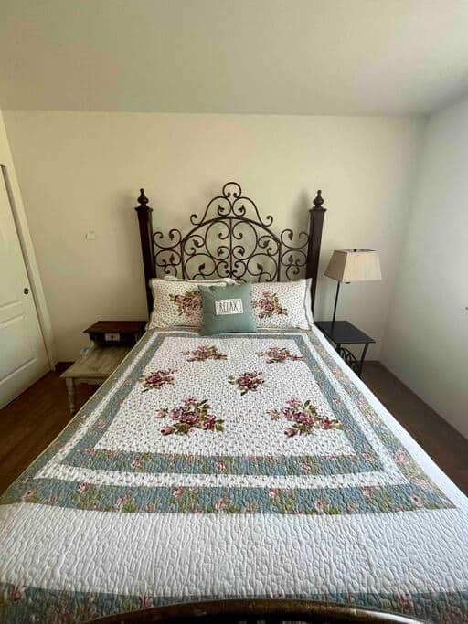Queen Bed