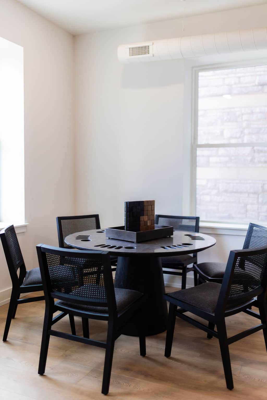 PhotographybyCarolineTrotter DesignAFCateBuildingShoot 2 12 26 90