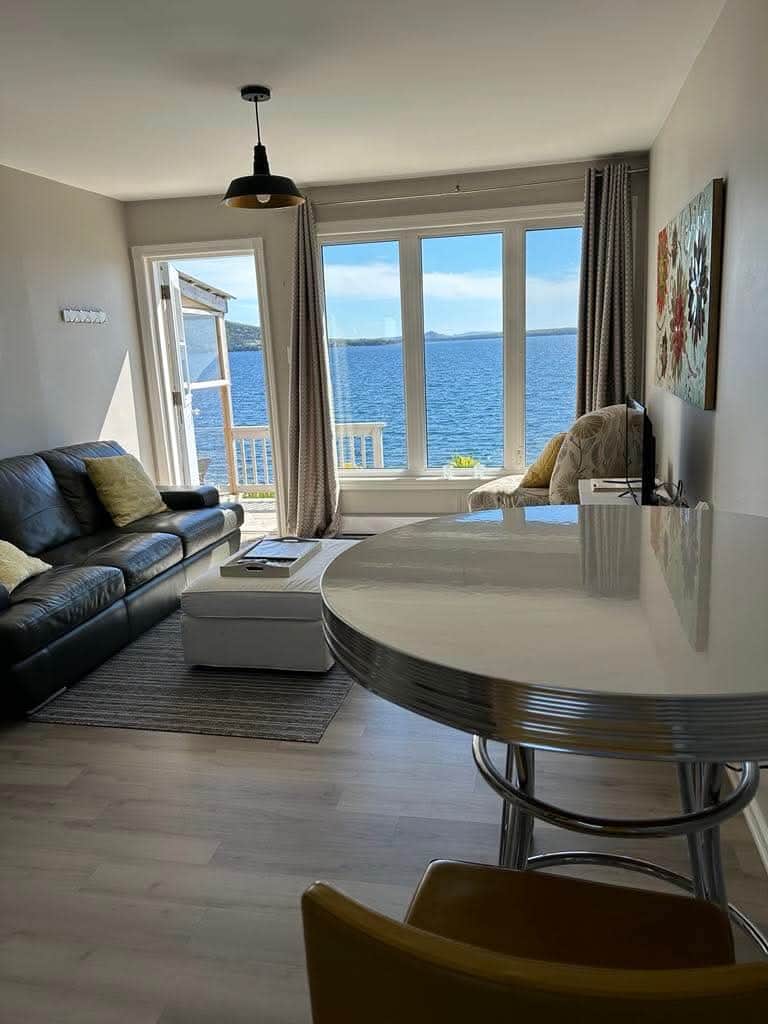 Premium furnishings and bright decor