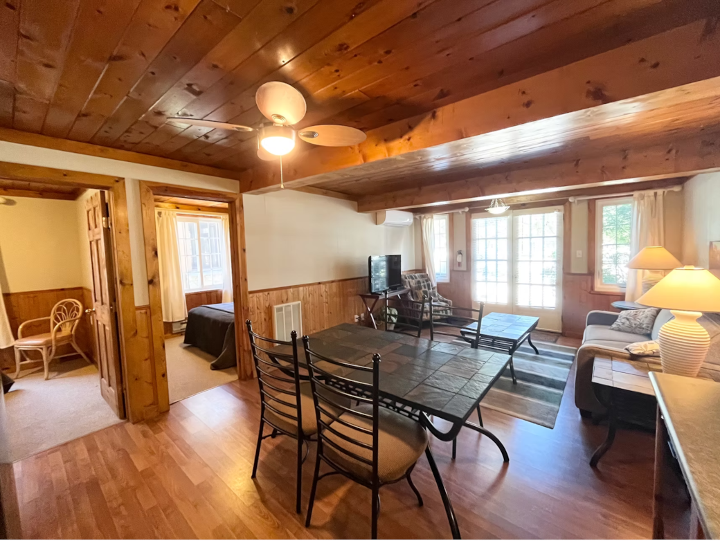 Dining Room (3) Dining Room (3)