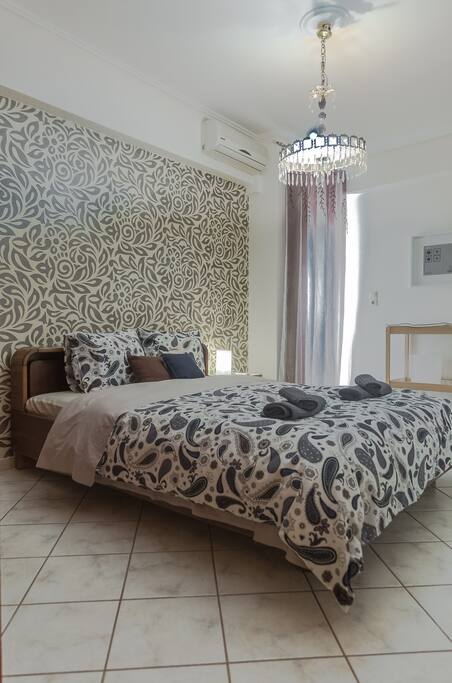 Luxury City Center Apartment