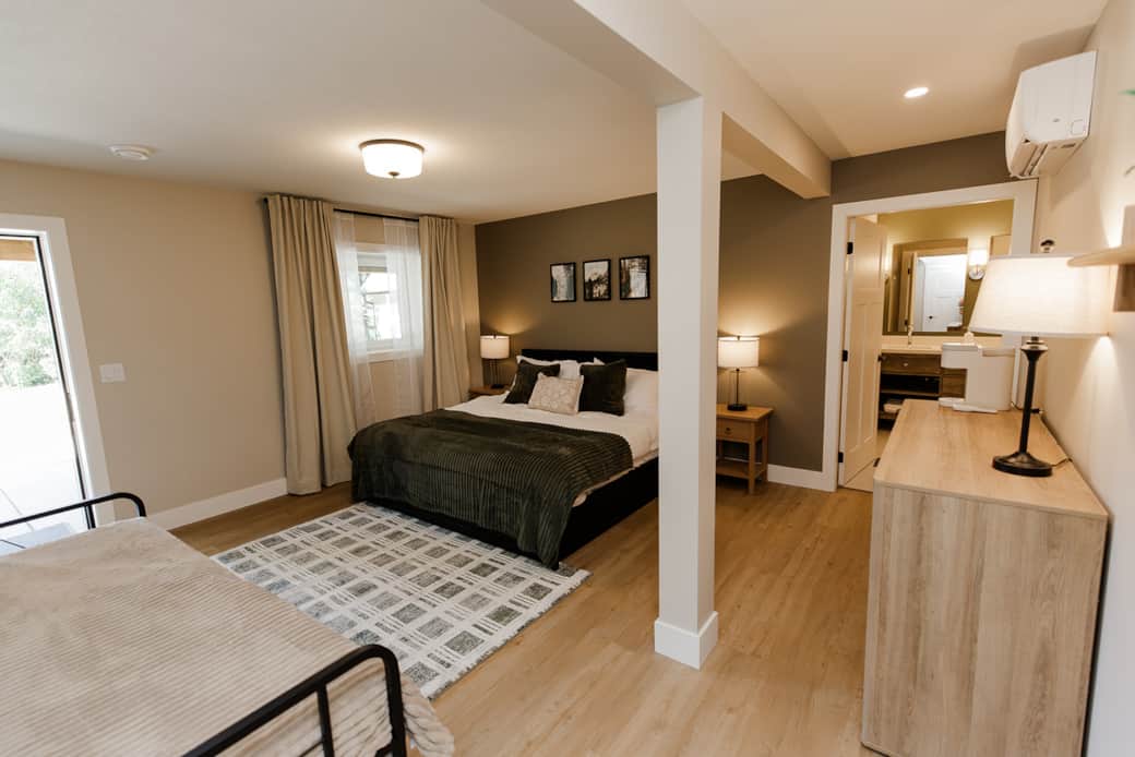 Mountainside Retreat Centre Sunnybrae Shuswap BC Evergreen 2