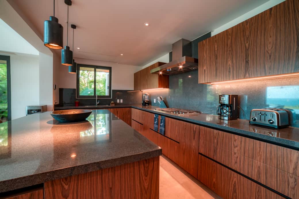 Kitchen 4