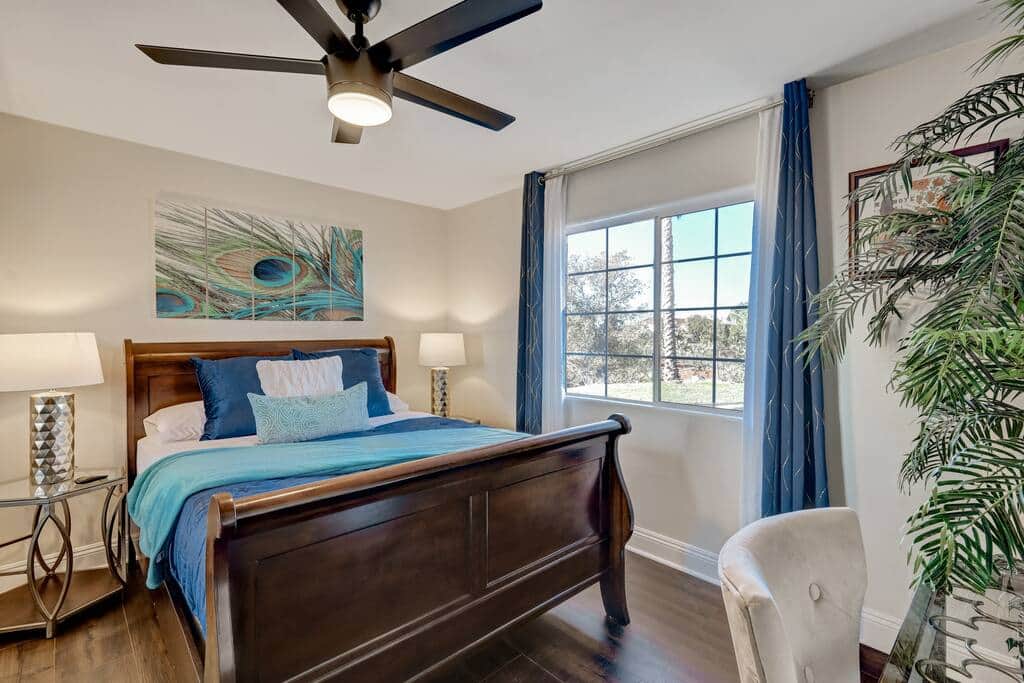 Azul bedroom
