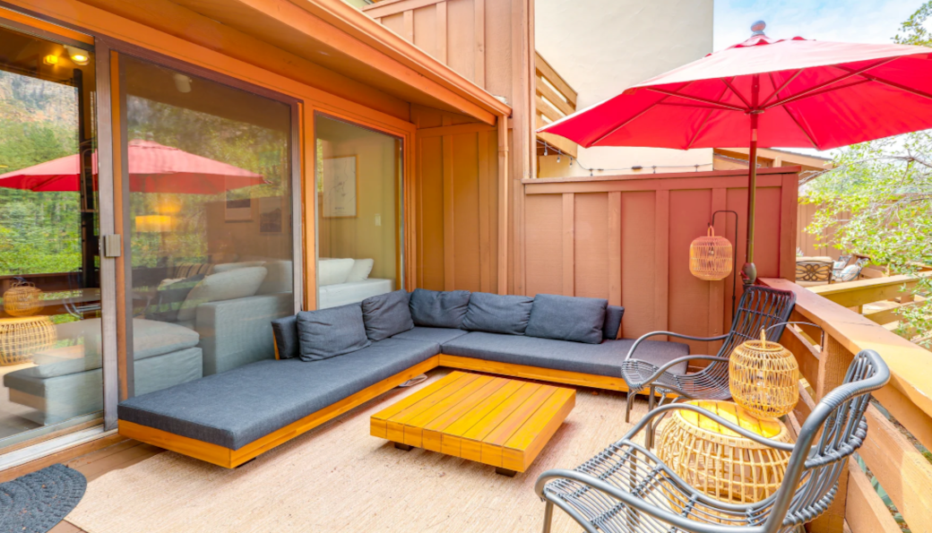 Outdoor Deck